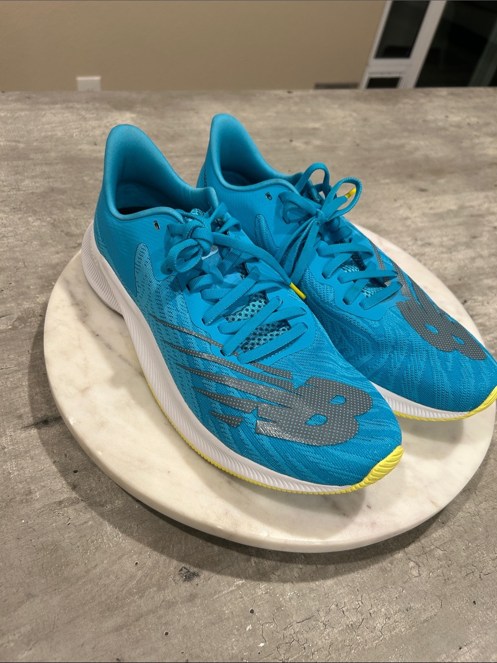 New balance FuelCell Prism Running Shoes Training women Size 11